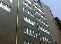 外壁タイル剥落防止工法（JKセライダー工法）：C社